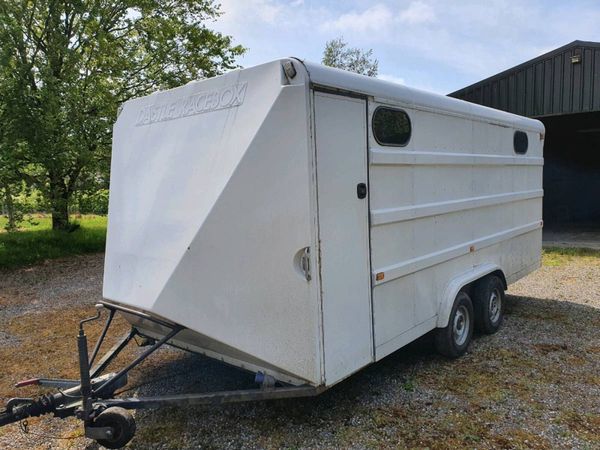 Dastle Racebox Shuttle Trailer - Main image