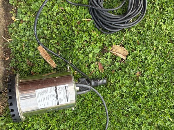 Submersible water pump - Main image
