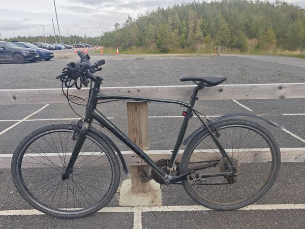 Giant Escape City Bike – XL Frame - Main image