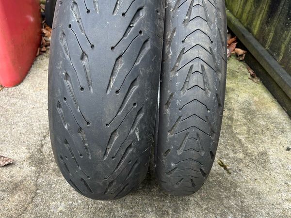 Motorcycle tyres - Main image