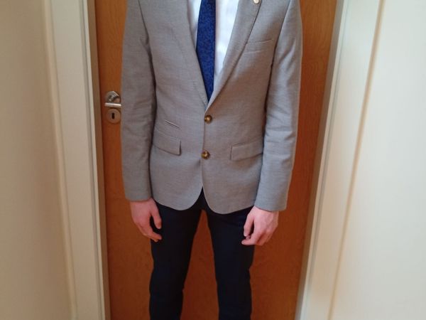 Men's Suit - Main image
