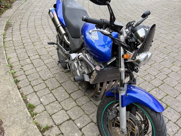 Honda Hornet 600 - Main image