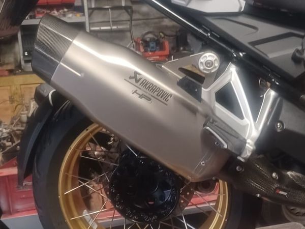 Bmw r1250gs  Akrapovic Exhaust - Main image