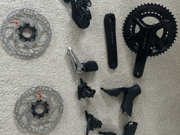 Shimmy 105 R7170 Di2 12-Speed Disc Groupset - Main image