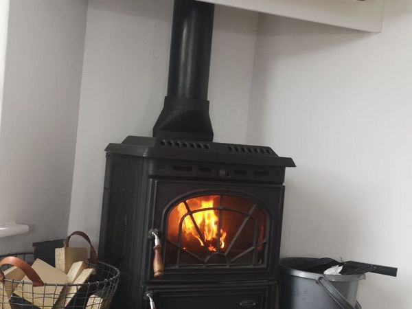 Stanley Erin solid fuel stove - Main image