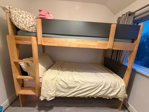 bunk beds - Main image
