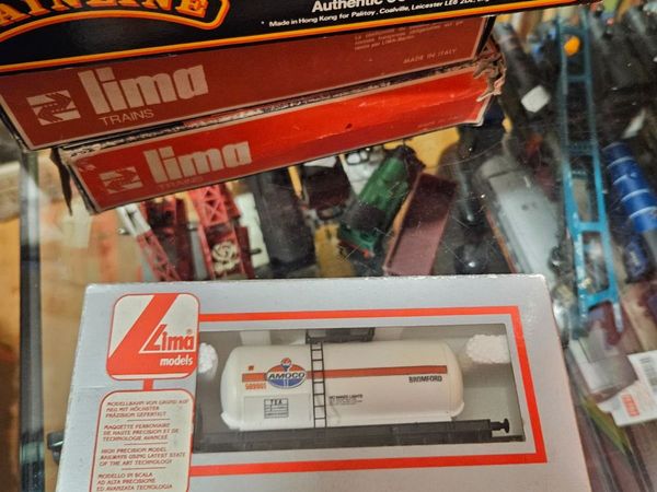Hornby Lima OO Gauge Wagon - Main image