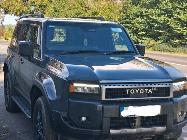 Toyota Landcruiser - Main image