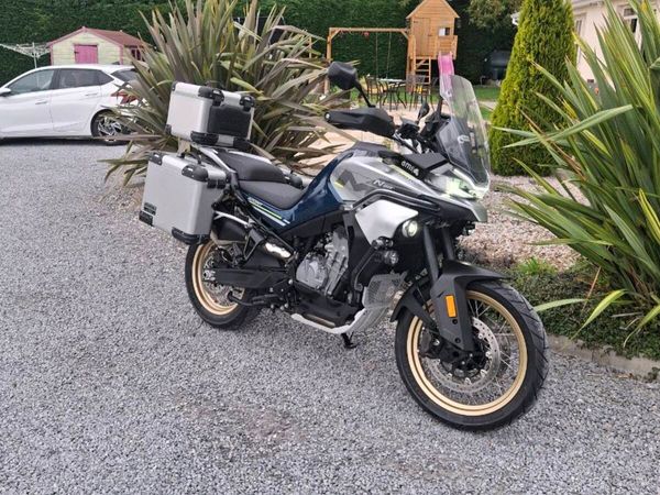 Cf Moto 800 MT - Main image
