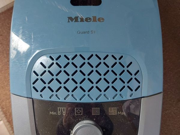 Miele Vacuum Cleaner, Model. STAFO, Type HS14 - Main image