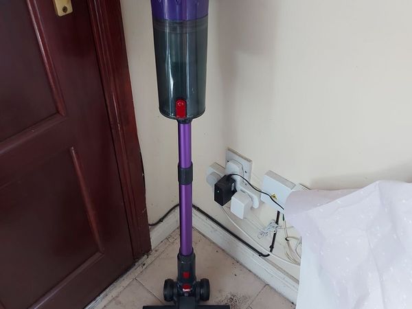 Smoture Cordless Vacuum Cleaner, Model VAC02, - Main image