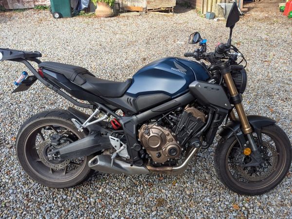 Honda CB650R 2023 - Main image