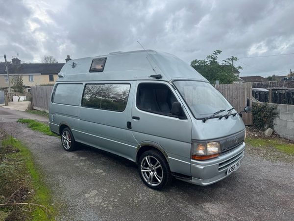 1995 Toyota hiace - Main image
