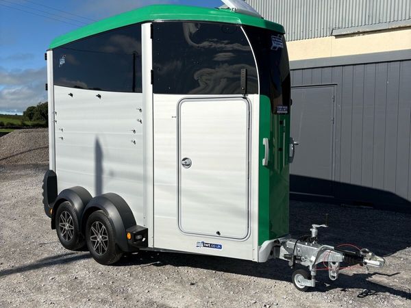 New Ifor Williams Horseboxes (finance available) - Main image
