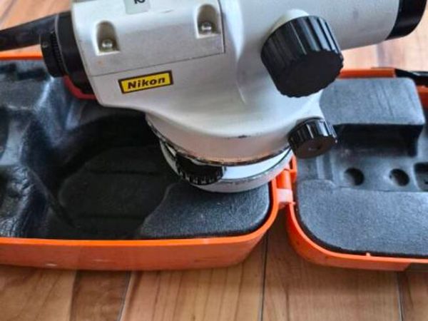 Nikon Automatic Optical Level - Main image