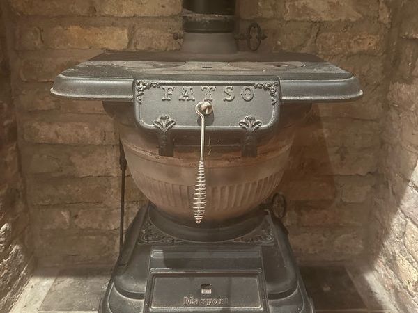 Vintage FATSO Masport Cast Iron Stove Traditional Solid Fuel Stove (Filly functional) - Main image
