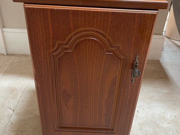 Beautiful Solid Wooden Locker - Bedside Table - Main image