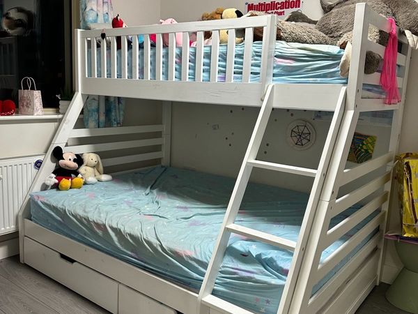 Hanlee Tripple Bunk Bed - Main image