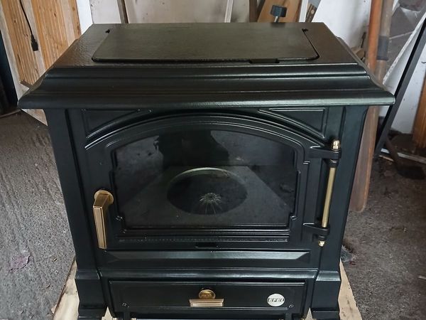 Nestor Martin/Efel oil stove with boiler - Main image