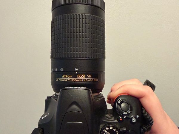 Nikon D3500 - Main image