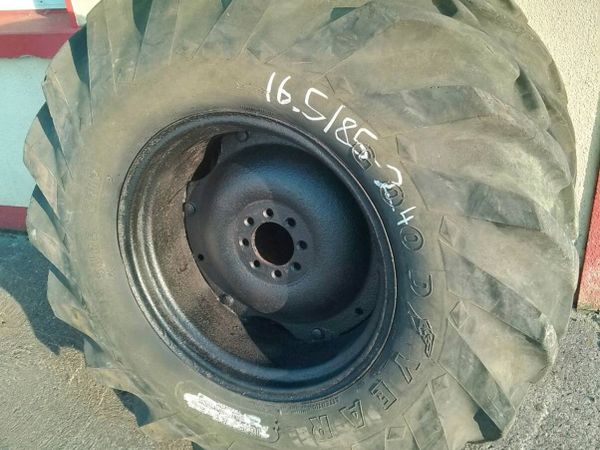 Wheels Tractor wide 16.5/85-24 for Massey 135 etc - Main image