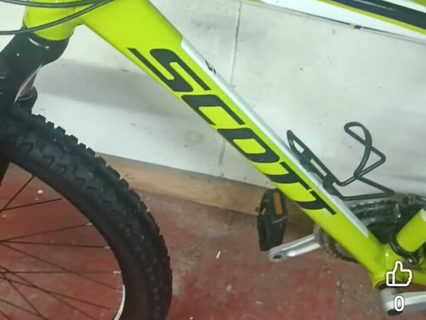 Scott mountain bike immaculate condition - Main image