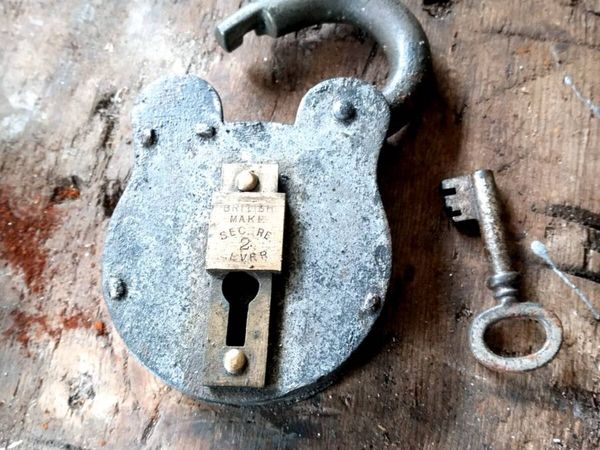 Antique Padlock - Main image