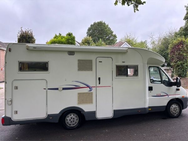 CHALLENGER 115  LO PROFILE HI BED  GARAGE CVRT 27 - Main image
