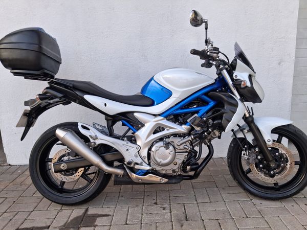 SUZUKI GLADIUS 650 2010 - Main image