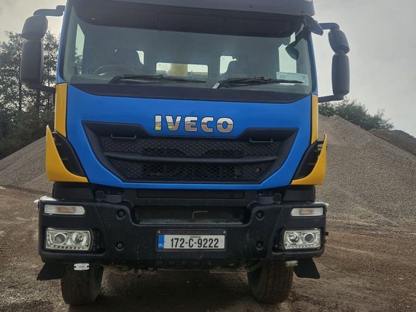 Iveco Trakker 410 Tipper - Main image