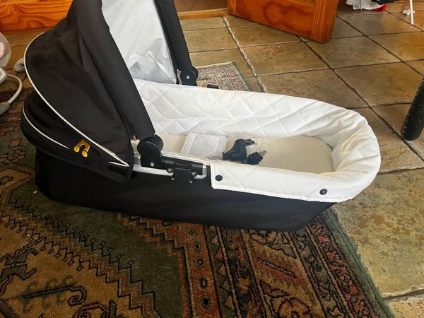 Bassinet for out n about pram - Main image