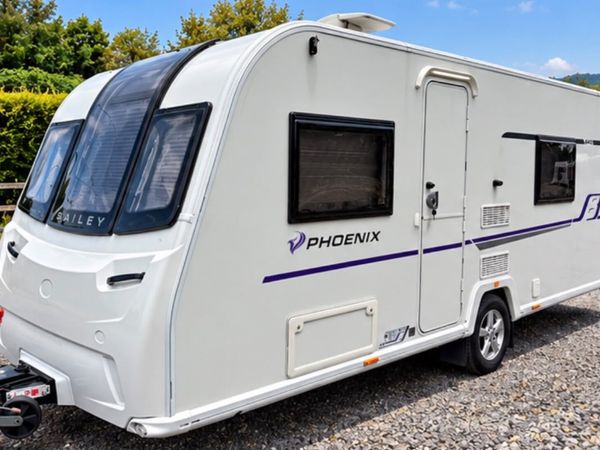 2019 bailey phonix 642 fixed single beds - Main image