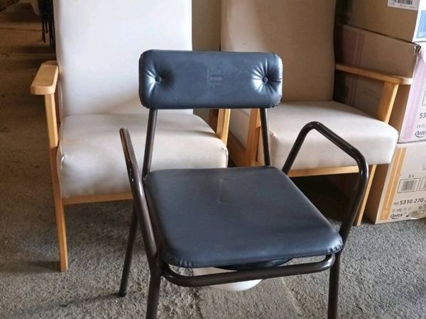 Commode - Main image