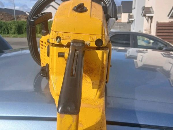 Chain saw - Main image