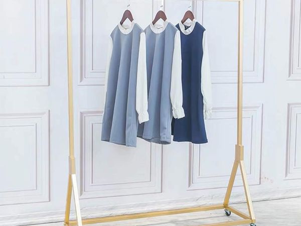 Modern Simple Heavy Duty Metal Rolling Garment - Main image