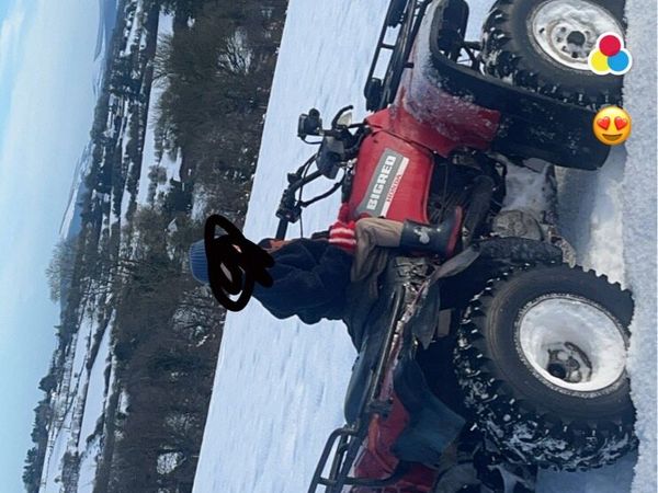 Honda big red 4x4 - Main image