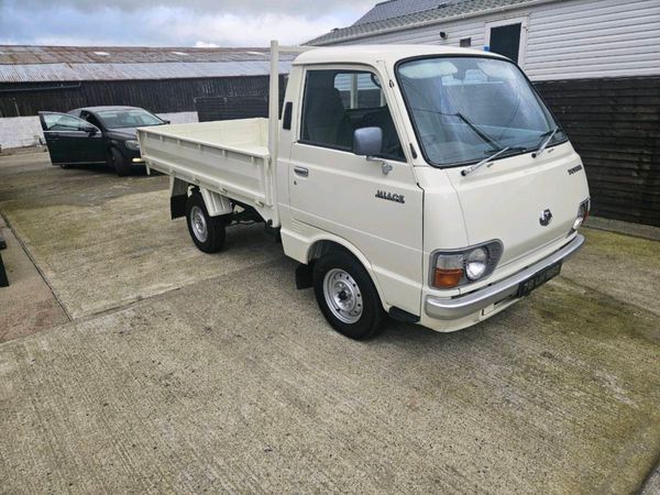 Toyota hiace - Main image
