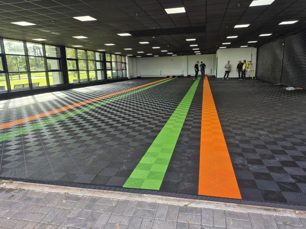 Tuff Tile Floor Tiles Garage Shop Shed Showroom - Main image