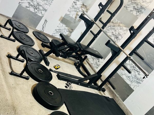 FULL COMMERCIAL HOME GYM RACK WEIGHTS MATS ++ - Main image