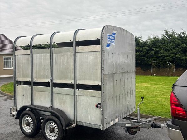8 foot cattle trailer - Main image