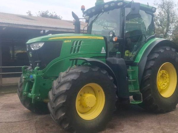 John deere 6215r - Main image