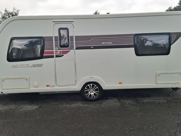 Swift Sterling Eccles  Fixed Bed Caravan - Main image