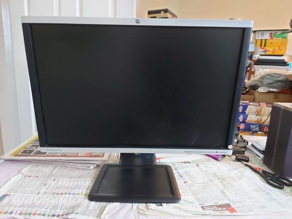 HP 24 inch LCD Colour Monitor, Model LA2405wg - Main image