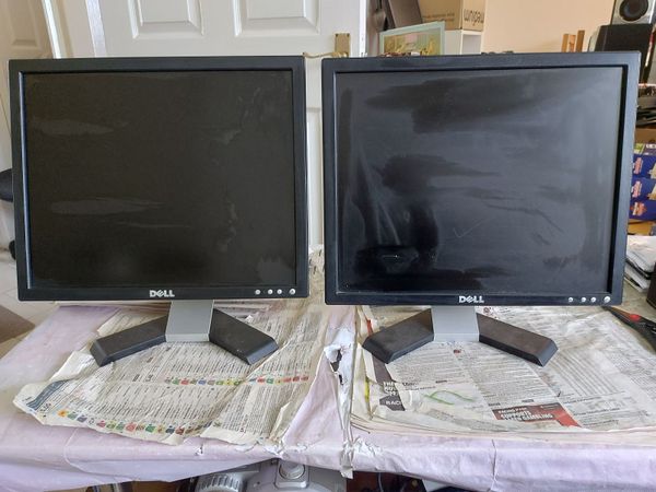 2 x Identical 17 inch Dell Monitors, Model E178FPv - Main image