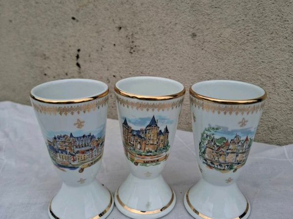 Trio french castles mugs in porcelain - Main image