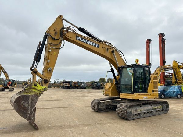 2021 CAT 325 - 07 - Main image