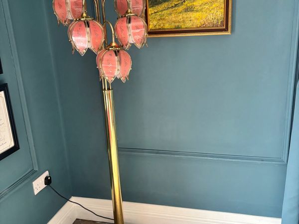 Hollywood regency lotus standing lamp - Main image