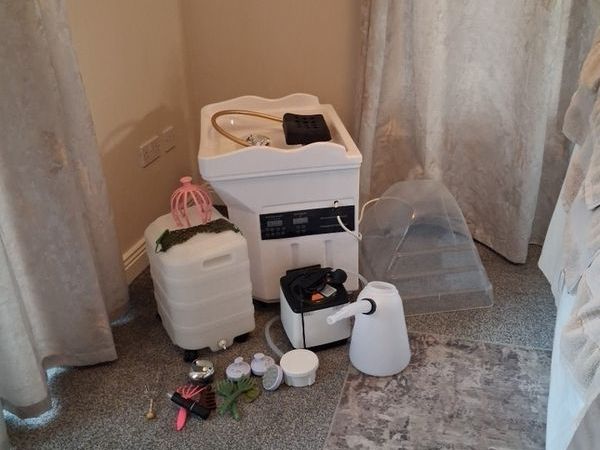 Portable Professional Head Spa Setup + Steamer & Tools - Main image