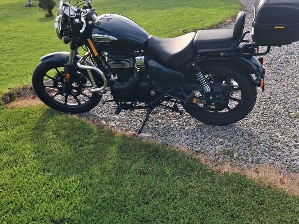 ROYAL ENFIELD Meteor 350cc Motorbike - Main image