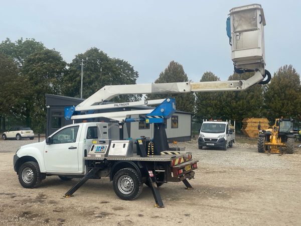 2019 Isuzu Dmax 4x4 Cherry picker 13 meter hoist - Main image